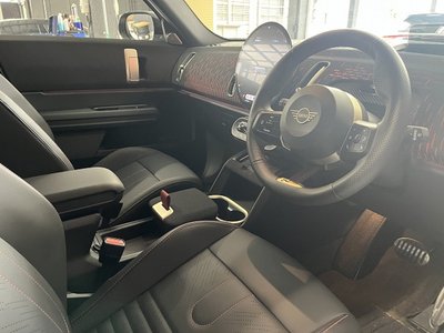 2025 MINI COOPER COUNTRYMAN 缩略图 37