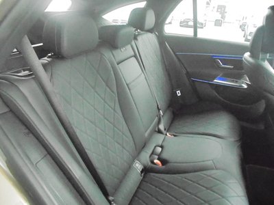 صورة مصغرة 22 لـ 2025 Mercedes-BENZ E-CLASS