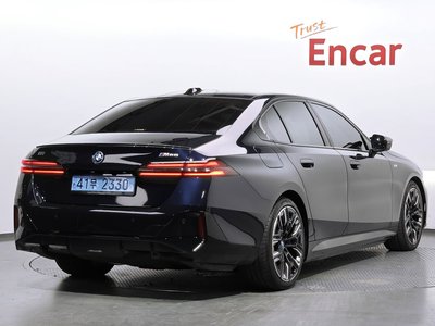 صورة 3 لـ 2023 BMW I5