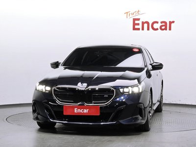 صورة 2 لـ 2023 BMW I5