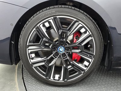 صورة 6 لـ 2023 BMW I5