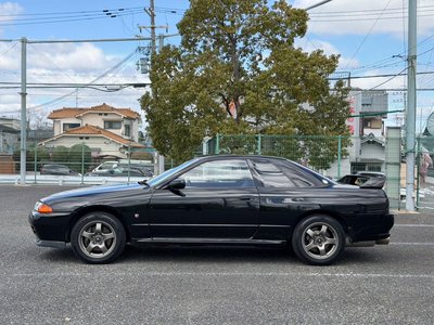 NISSAN SKYLINE GT-R - 8