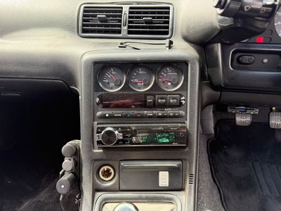 NISSAN SKYLINE GT-R - 10