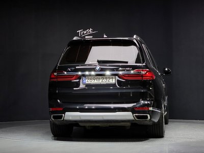 BMW X7 - 4