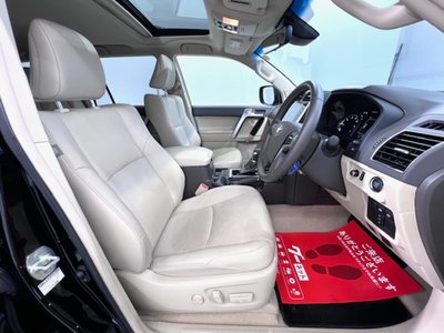 TOYOTA LAND CRUISER PRADO - 4