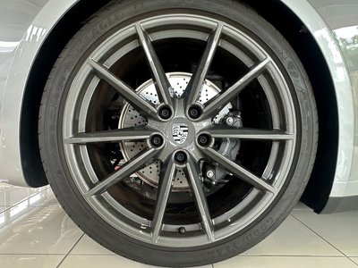 PORSCHE 911 - 7