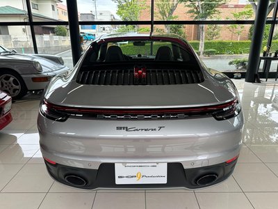 PORSCHE 911 - 4