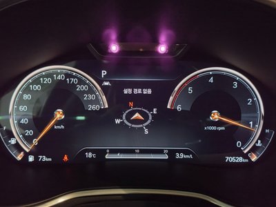 GENESIS G80 (RG3) - 5