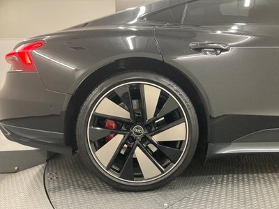 2021 AUDI E-TRON GT QUATTRO — миниатюра 13