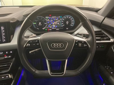 2021 AUDI E-TRON GT QUATTRO — миниатюра 15