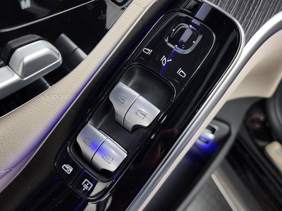 2021 Mercedes-BENZ S-CLASS thumbnail 30