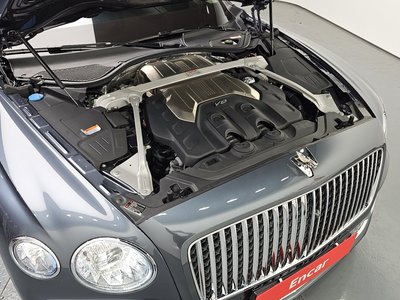2022 Bentley FLYING SPUR 照片 7
