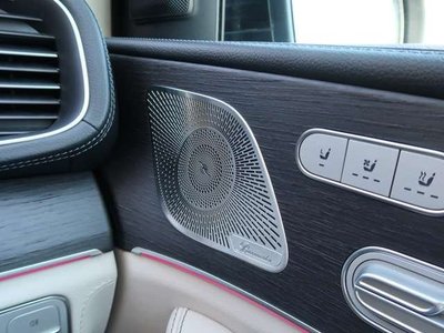 MERCEDES-BENZ GLS - 7