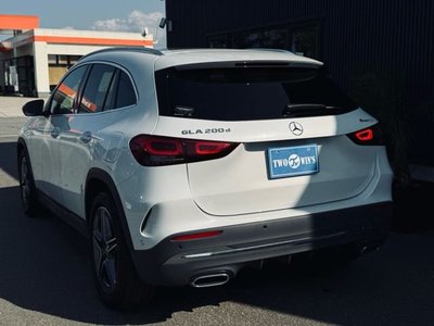 MERCEDES-BENZ GLA - 2