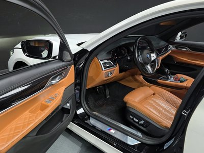 BMW 7 SERIES - 10