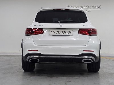 MERCEDES-BENZ GLC - 3