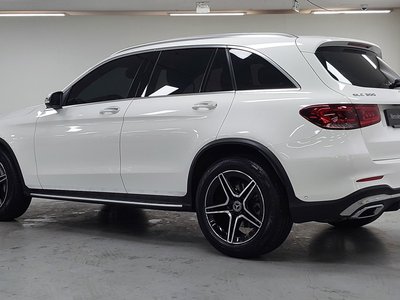 MERCEDES-BENZ GLC - 5