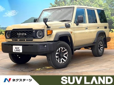 TOYOTA LAND CRUISER - 1