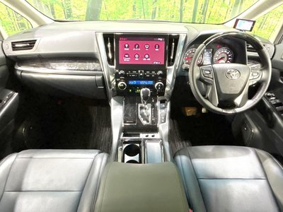 TOYOTA ALPHARD - 2