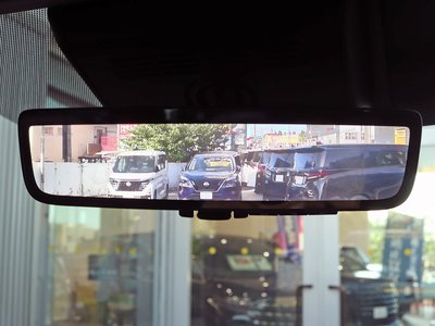 TOYOTA VELLFIRE - 5