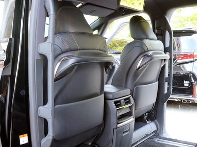 صورة مصغرة 67 لـ 2023 Toyota VELLFIRE