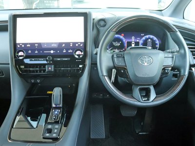صورة مصغرة 59 لـ 2023 Toyota VELLFIRE