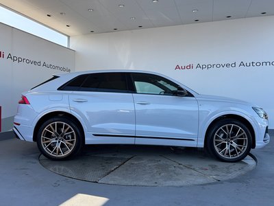 AUDI Q8 - 7