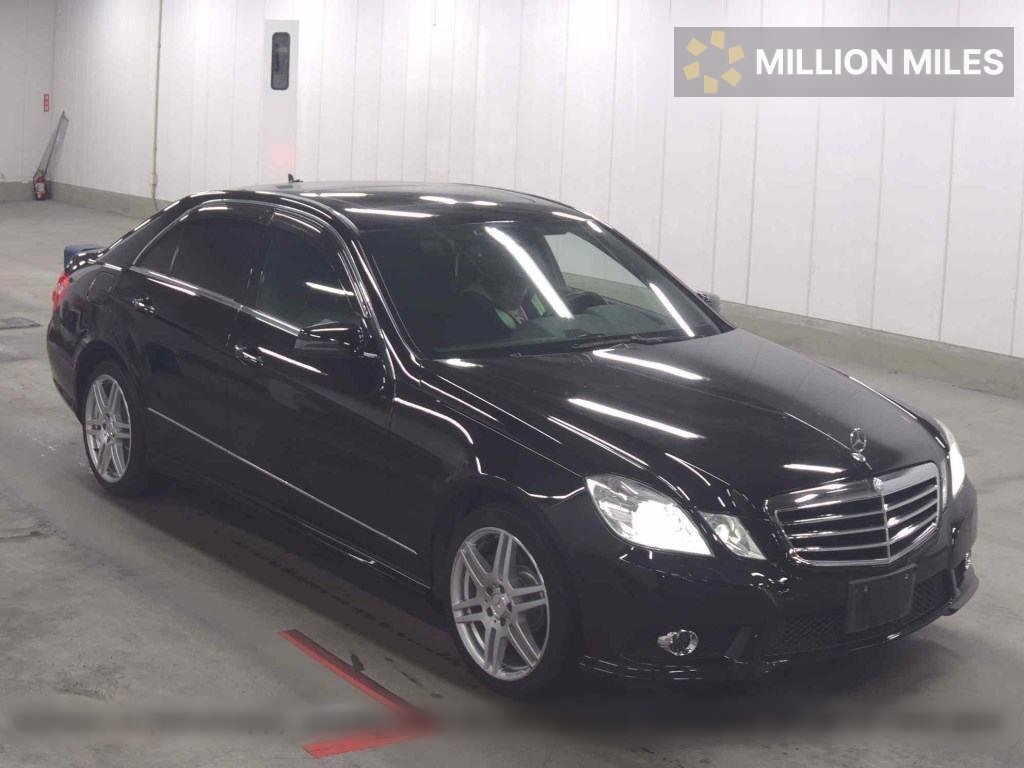 MERCEDES-BENZ E-CLASS - View 1