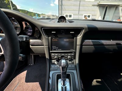 PORSCHE 911 - 9