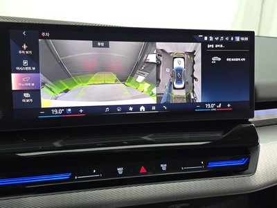 صورة مصغرة 15 لـ 2024 BMW 5 SERIES