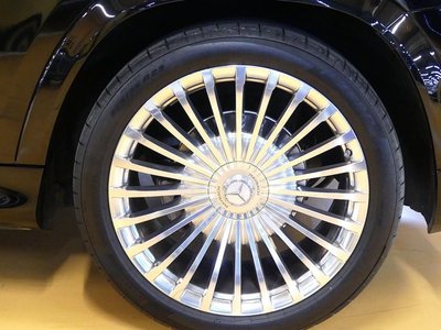 MERCEDES-BENZ GLS - 6