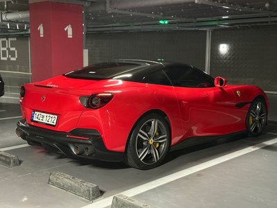FERRARI PORTOFINO - 3
