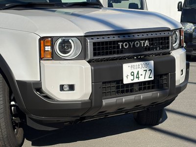 TOYOTA LAND CRUISER 250 - 8