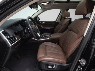 2022 BMW X7 photo 10