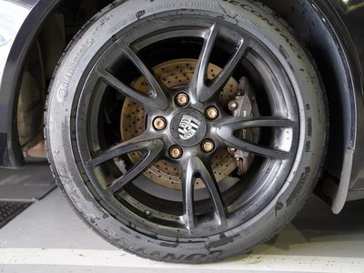 PORSCHE 911 - 6