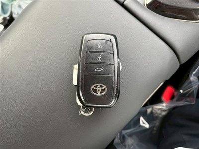 2024 Toyota CROWN SPORT thumbnail 34