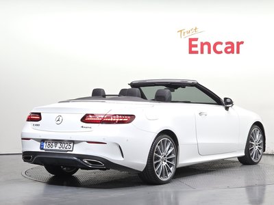 MERCEDES-BENZ E-CLASS - 3