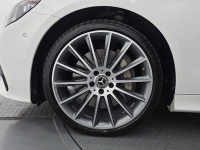 MERCEDES-BENZ E-CLASS - 6