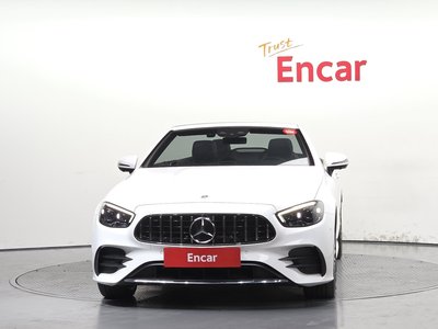 MERCEDES-BENZ E-CLASS - 2