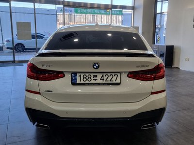 BMW 6 SERIES GT - 2