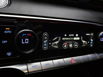 2021 Genesis GV70 缩略图 28