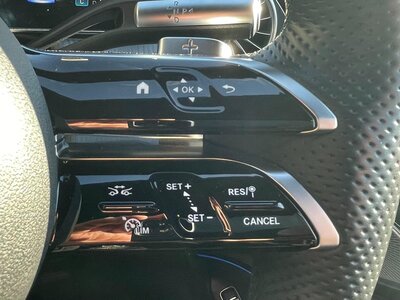 MERCEDES-BENZ EQS - 6