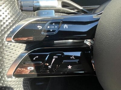 MERCEDES-BENZ EQS - 8