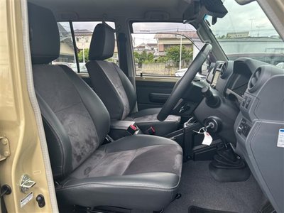 2024 Toyota LAND CRUISER 70 缩略图 17