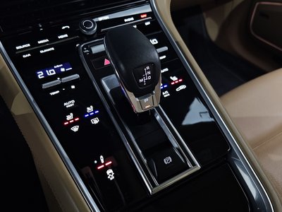 PORSCHE PANAMERA - 9