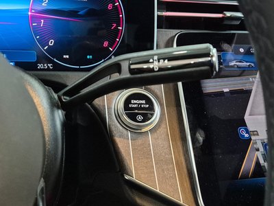 MERCEDES-BENZ E-CLASS - 9