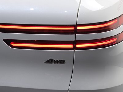 2024 Genesis GV70 photo 10