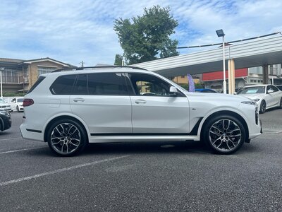BMW X7 2024 thumbnail 25