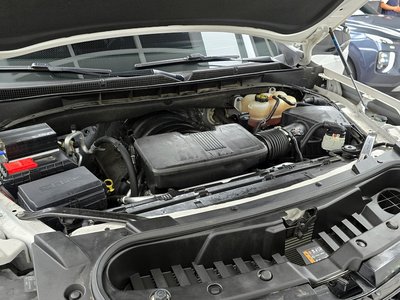 CADILLAC ESCALADE 5TH GENERATION - 7