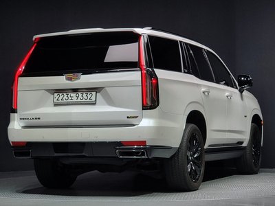 CADILLAC ESCALADE 5TH GENERATION - 4